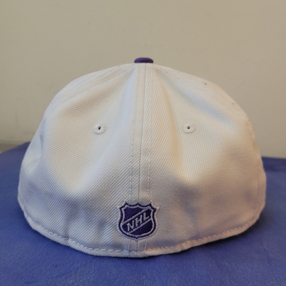 Vancouver Canucks snapback + black hat - Picture 3 of 7